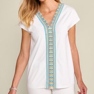 NWOT Soft Surroundings Izabel Embroidered Tee